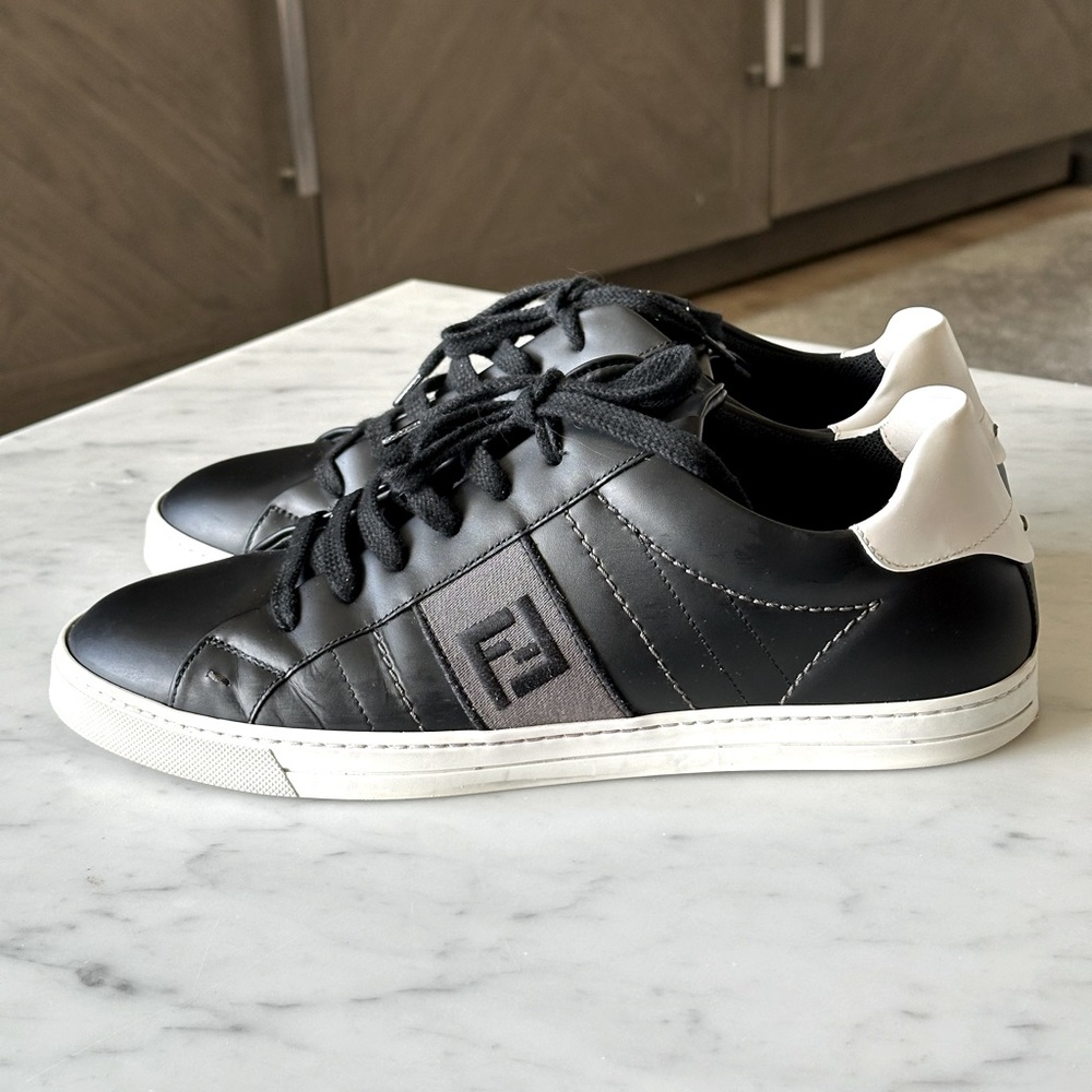 Fendi FF Motif Low-Top Black Sneakers Size 8 EU/9 US